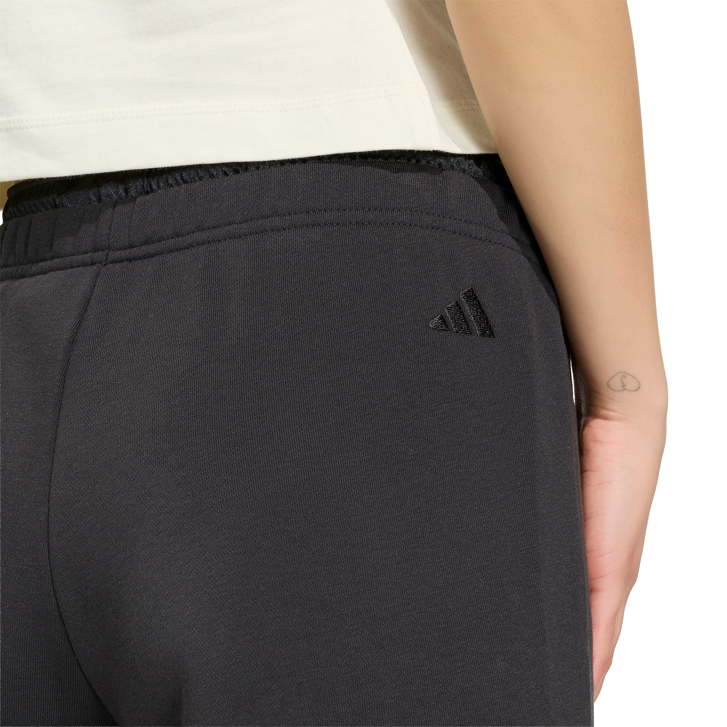 Evazați Pantaloni sport de la ADIDAS SPORTSWEAR pe negru