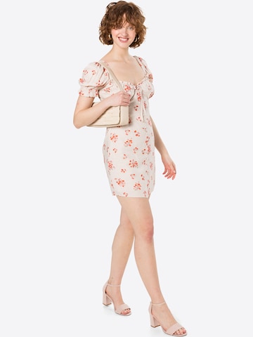 Robe d’été 'Lucinta' Bardot en beige