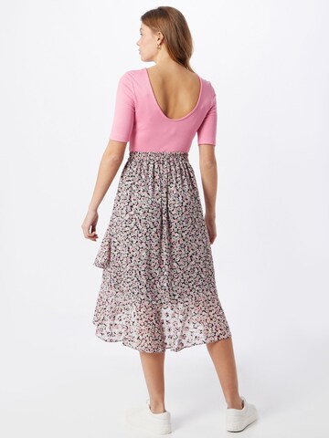 CATWALK JUNKIE Skirt in Pink