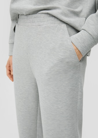 s.Oliver - regular Pantalón en gris