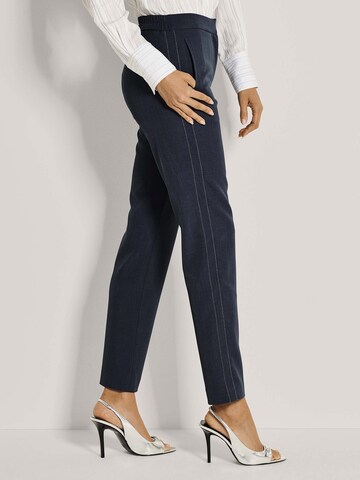 Effilé Pantalon à plis MADELEINE en bleu