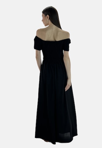 Elara Dress in Black