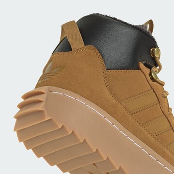 ADIDAS ORIGINALS Sportcipő 'Superstar' - barna