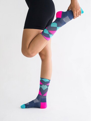 INCYLENCE Athletic Socks 'PEAKS' in Grey
