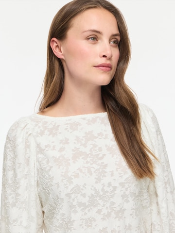 Chemisier 'VICAPERA' VILA en blanc