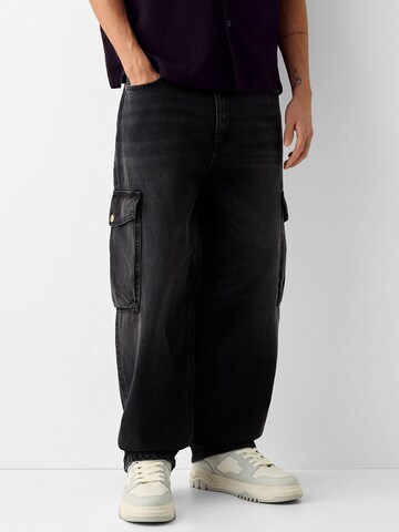 Bershka Regular Jeans in Black: front