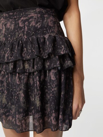 Young Poets Skirt 'Neea' in Black