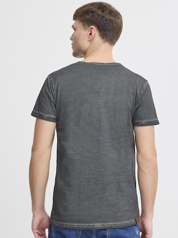 Maglietta 'Tihn' di !Solid in grigio