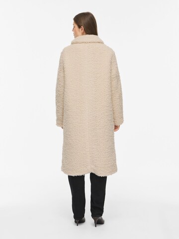 Cappotto invernale 'FEATHY' di VILA in beige