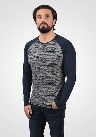 !Solid Langarmshirt 'Mevan' in Blau: predná strana