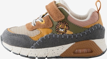 Baskets Next en marron : devant