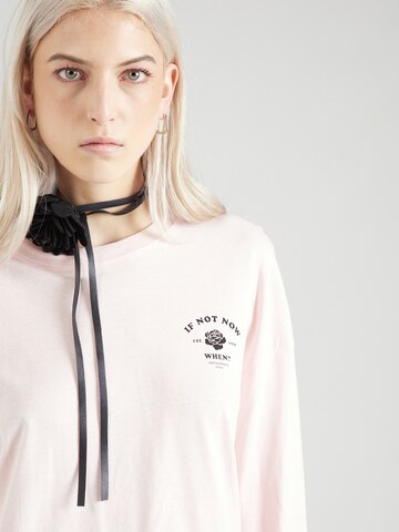 Monki T-shirt i rosa