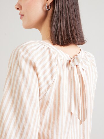 s.Oliver - Blusa en beige