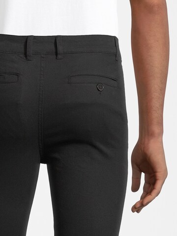 AÉROPOSTALETapered Chino hlače - crna boja
