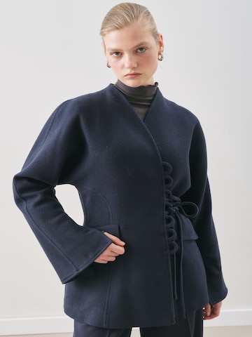 MANUKA Between-Seasons Coat in Blue