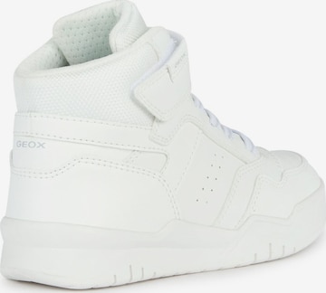 Baskets GEOX en blanc