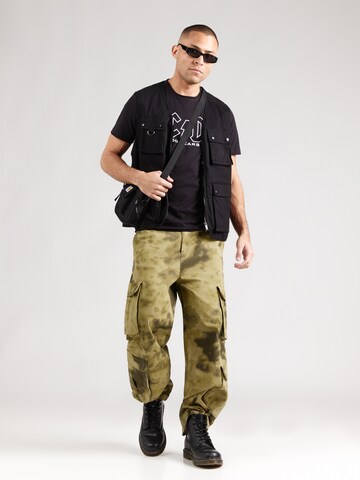 T-Shirt 'AC/DC - History Of A Tee' AMPLIFIED en noir