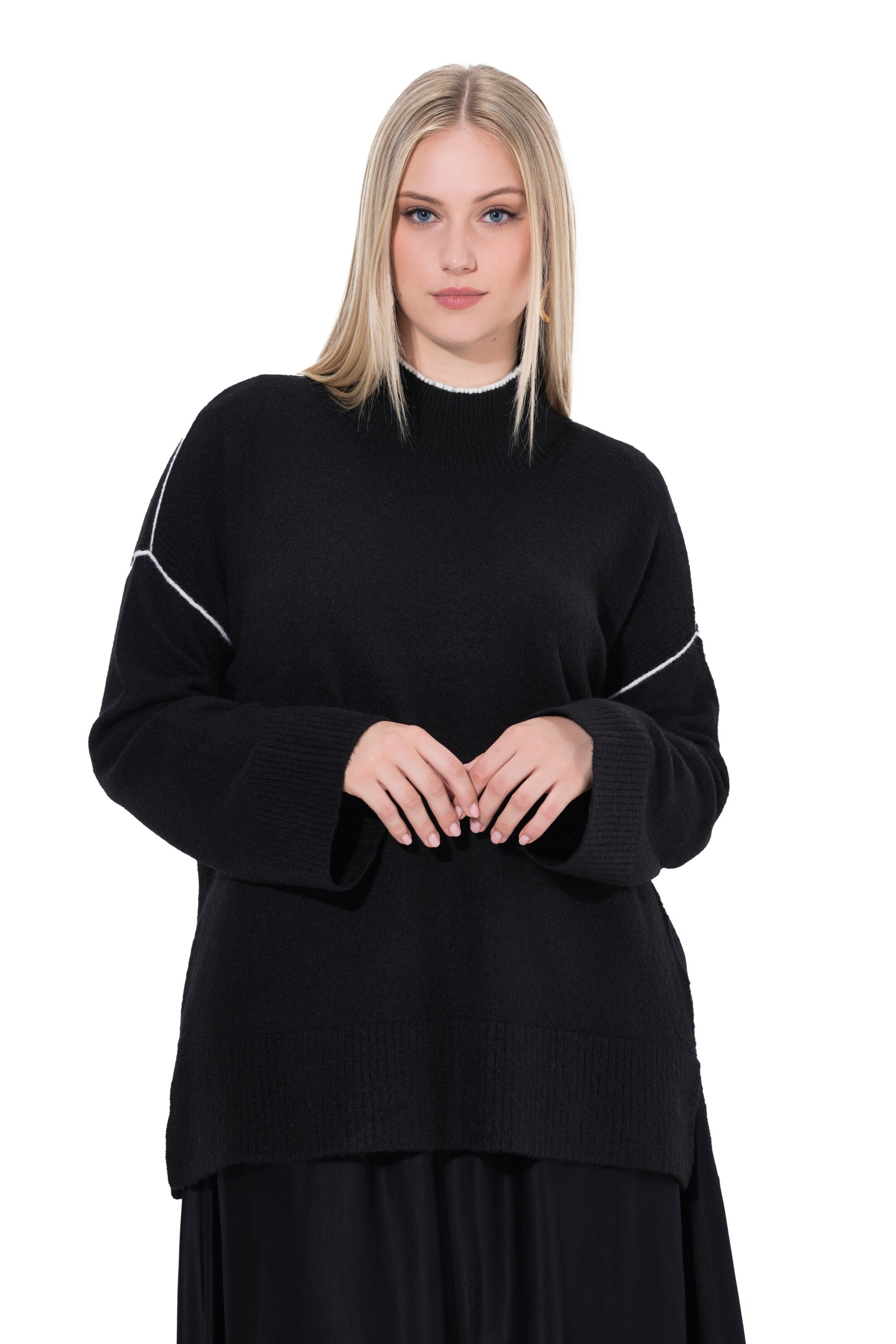 Ulla Popken Sweater in Black: front