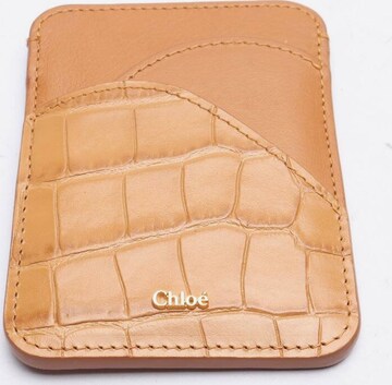 Chloé Small Leather Goods in One size in Brown: front