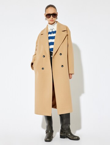 Koton Tussenmantel in Beige: voorkant