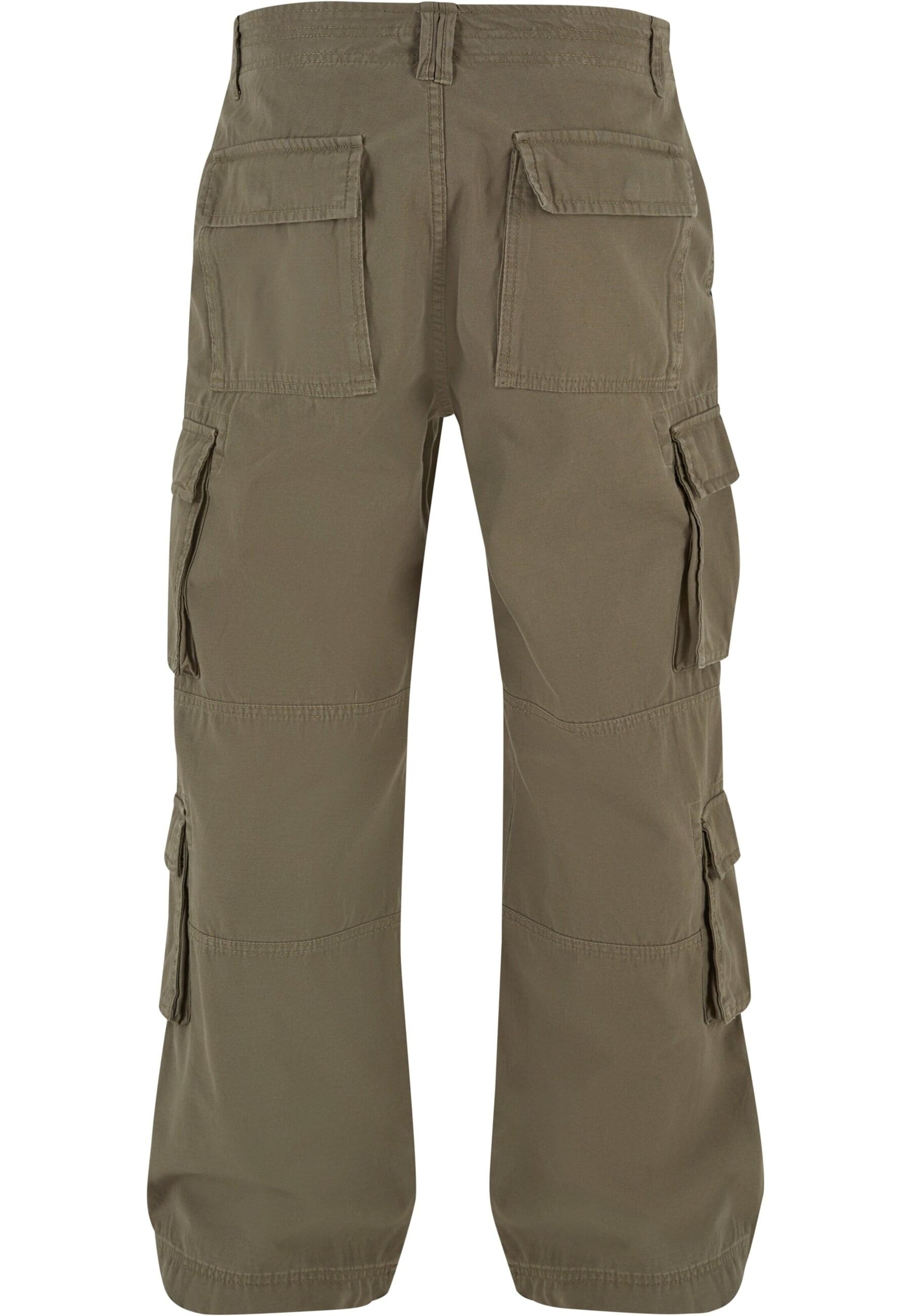 Urban Classics Loose fit Cargo trousers in Green