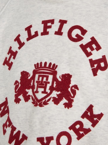 TOMMY HILFIGER Sweatshirt in Grau