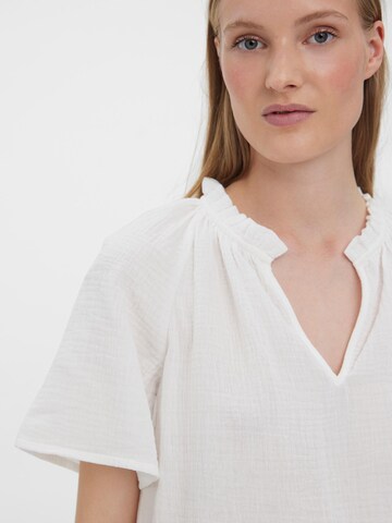 VERO MODA - Blusa 'NATALI' em branco