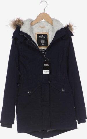 HOLLISTER Jacket & Coat in XS in Blue: front