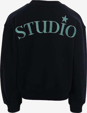 Looxs Revolution Sweatshirt in Blauw: voorkant