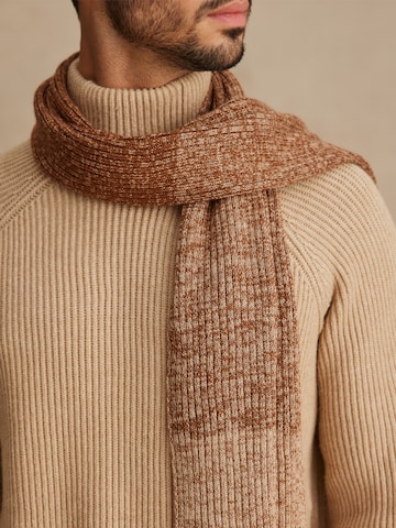 DAN FOX APPAREL Scarf 'Damien' in Brown