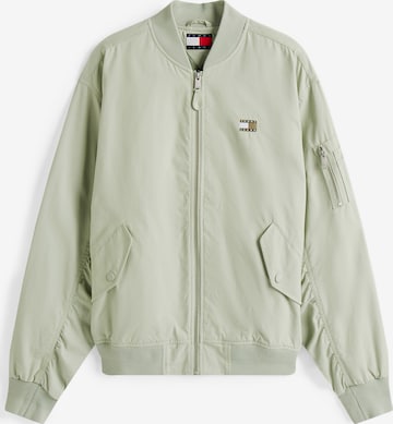 Tommy Jeans Демисезонная куртка в Зеленый: спереди