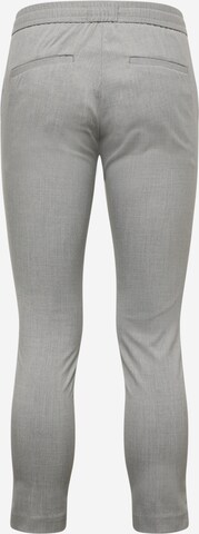 Slimfit Pantaloni di TOPMAN in grigio