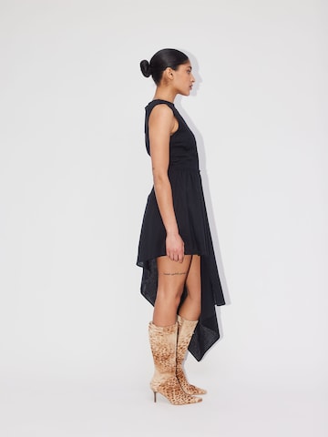 ABOUT YOU REBIRTH STUDIOS - Vestido de gala 'Liv' en negro