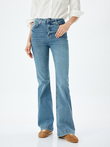 Koton Flared Jeans in Blue: front