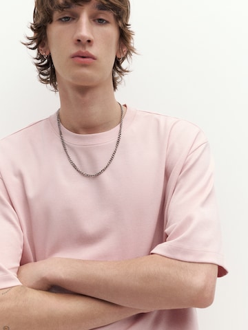 Pull&Bear T-Shirt in Pink