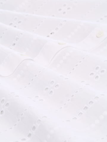 Bluză de la TOM TAILOR DENIM pe alb