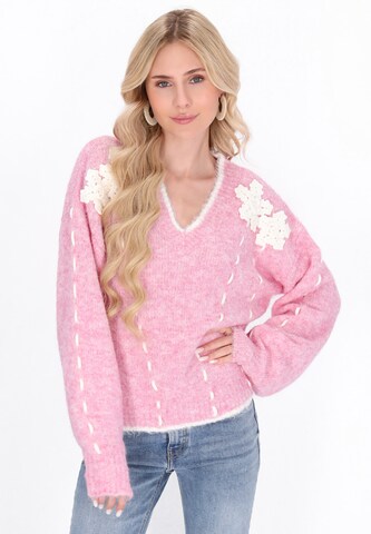 IZIA Sweater in Pink: front