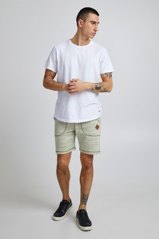 !Solid Regular Sweatshorts 'Aris' in Grün