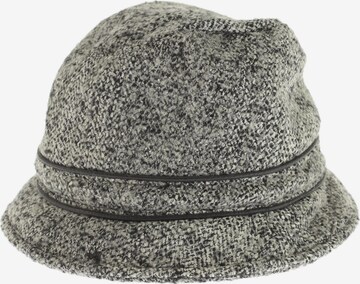 ESPRIT Hat & Cap in S in Grey: front