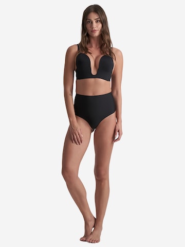Bye Bra - Braga moldeadora 'Waist Control Thong' en negro