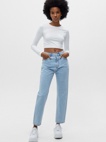 Pull&Bear Regular Jeans in Blau: Vorderseite