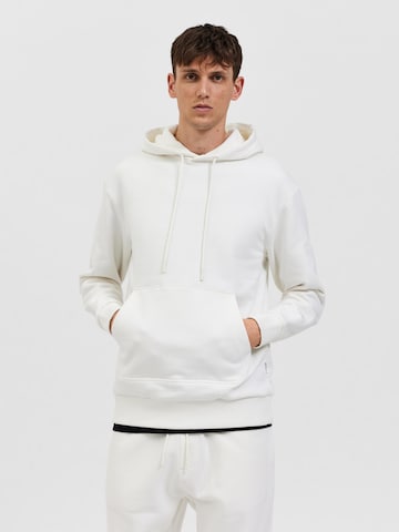 SELECTED HOMME Sweatshirt 'Jackman' in White: front