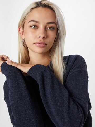 WEEKDAY Pullover 'Annie' in Blau