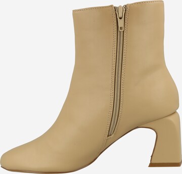 Bottines Warehouse en beige