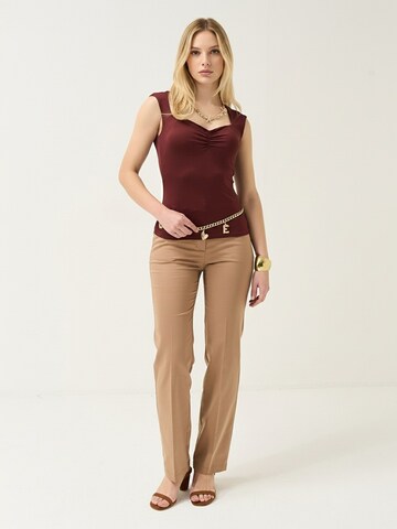 Camomilla Italia Regular Trousers with creases 'Clair-D' in Beige