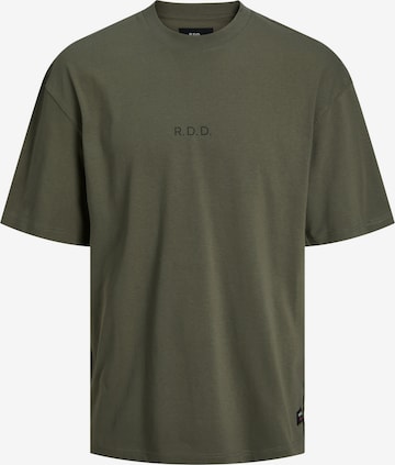 R.D.D. ROYAL DENIM DIVISION T-shirt i grön: framsida