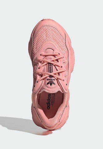 Sneaker 'Ozweego' di ADIDAS ORIGINALS in rosa
