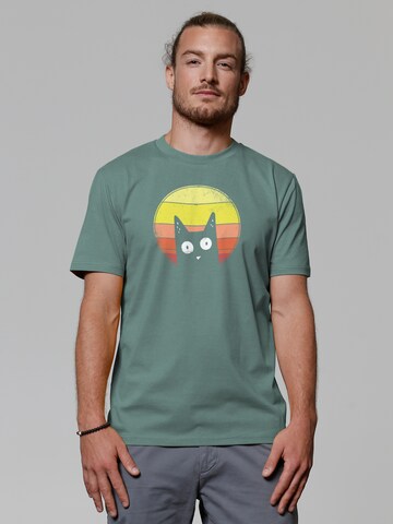 Maglietta ' Sunset Cat ' di Watapparel in verde: frontale