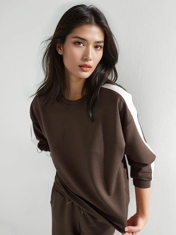 Hiccup - Fato de jogging em castanho