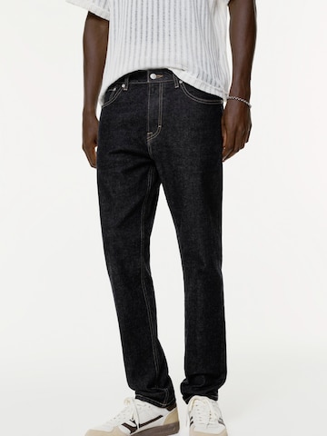 Pull&Bear Slimfit Jeans in Blau: Vorderseite